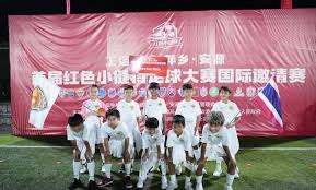 河南西平服装企业全力以赴满足海外订单需求